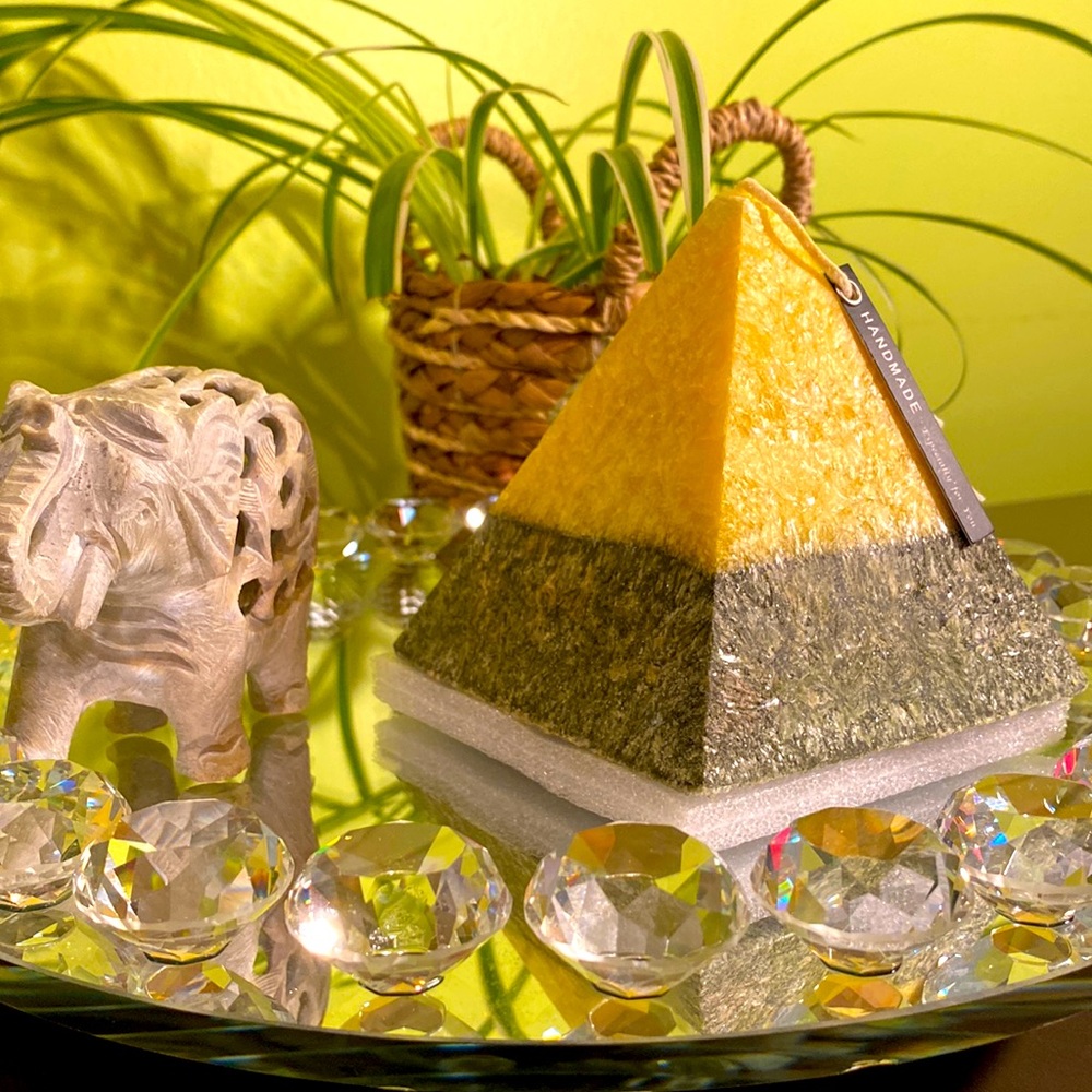 HANDmade LURE's Pyramid Candle Infused w/ Lemongrass & Sage Essential Oils & Gem